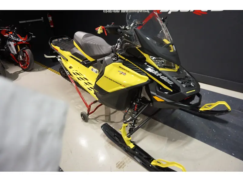 2021 Ski-Doo renegade x 900 Turbo