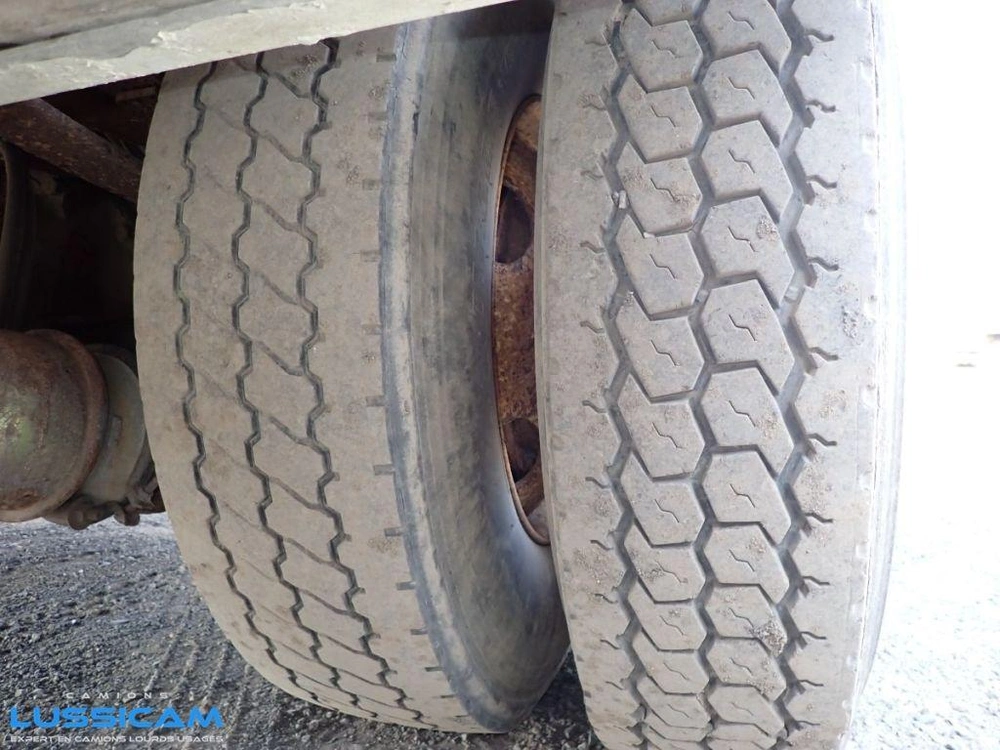 Ford F800 1995