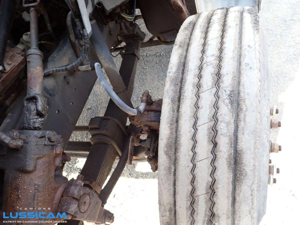 Ford F800 1995