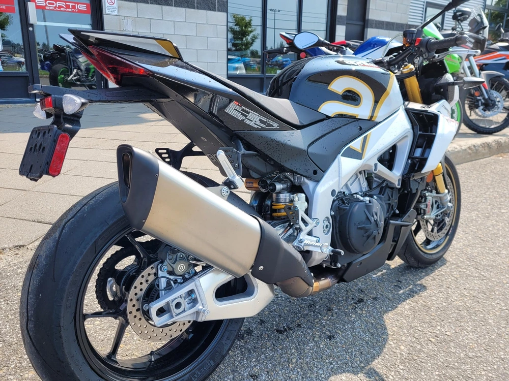 2024 Aprilia Tuono V4 1100 Factory Démo alt