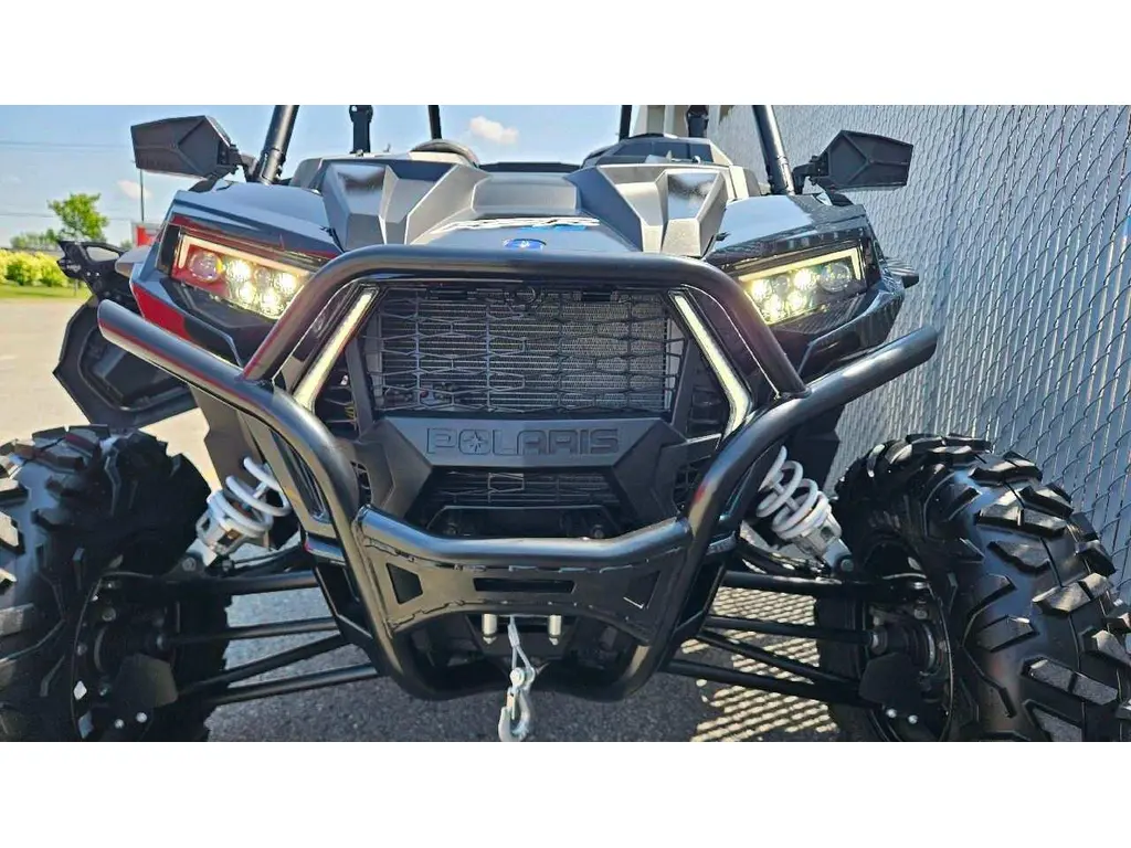 2023 Polaris RZR XP1000 PREMIUM  ( prix special tout inclus ! )