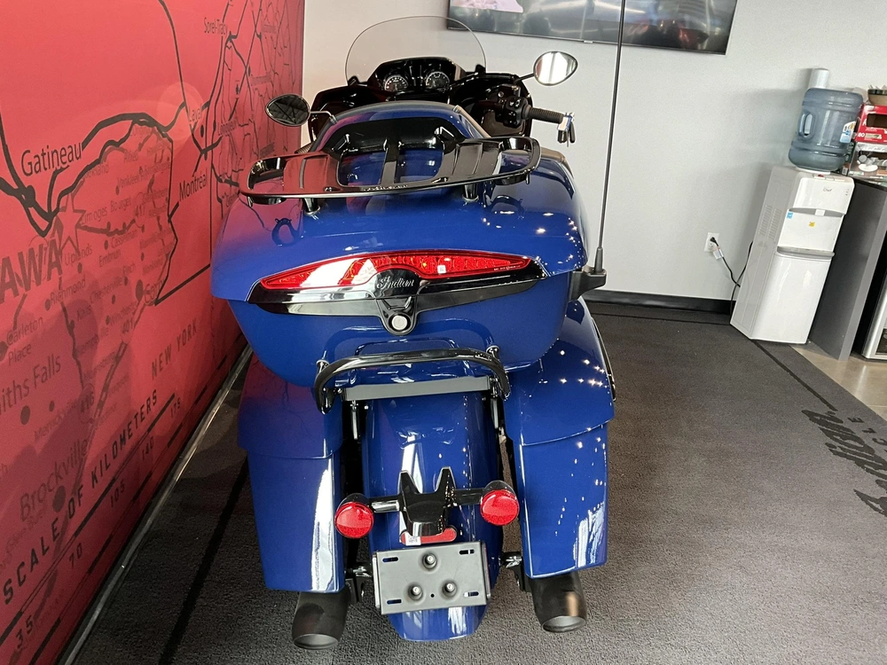 Indian Motorcycle Pursuit Dark Horse 2024 alt