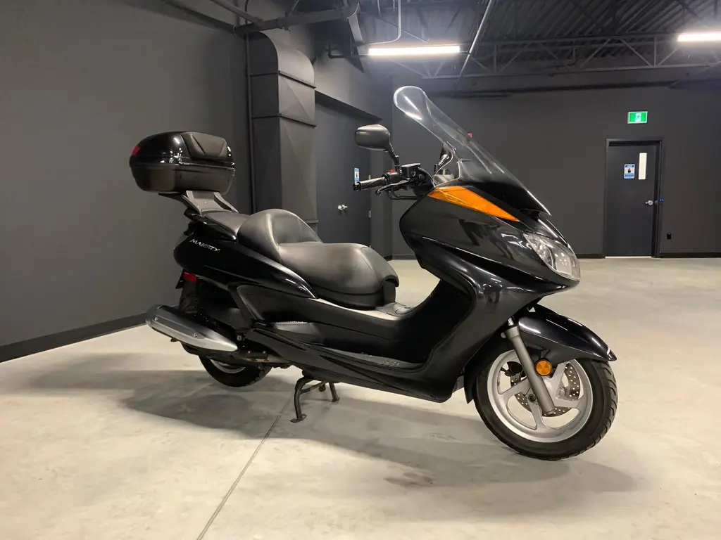 2011 Yamaha YP400 MAJESTY