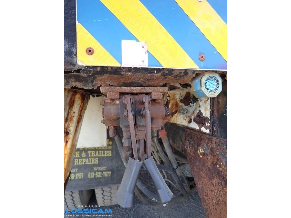 Ford F800 1995