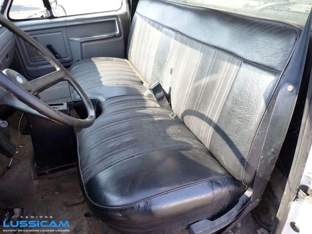 Ford F800 1995