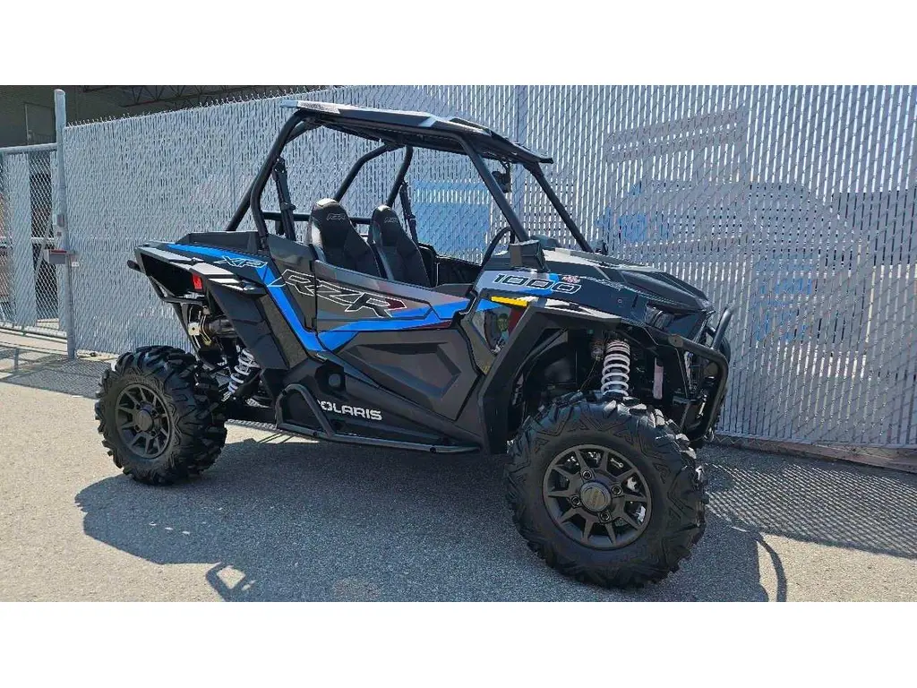 Polaris RZR XP1000 PREMIUM  ( prix special tout inclus ! ) 2023