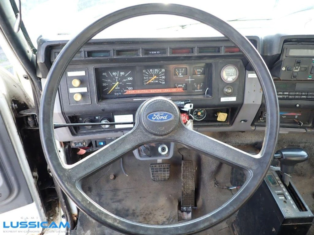 Ford F800 1995