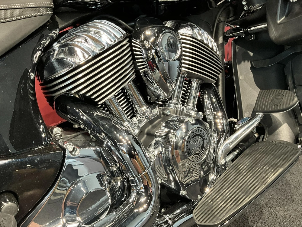 Indian Motorcycle Roadmaster Limited 2024 alt