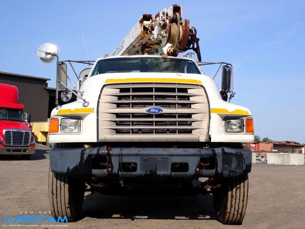 Ford F800 1995