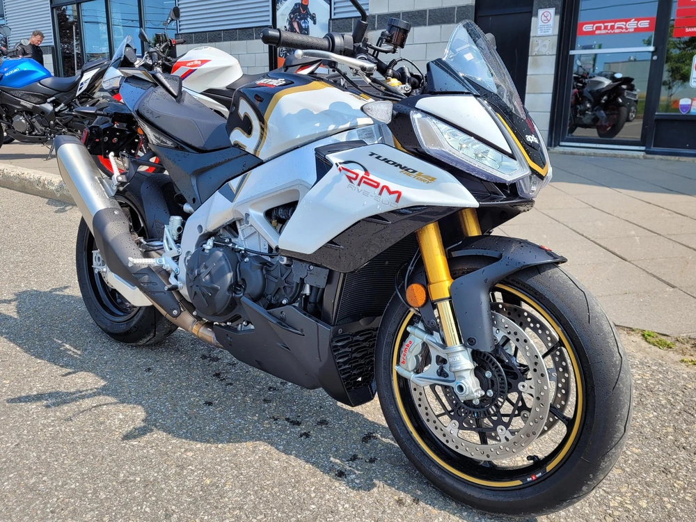 2024 Aprilia Tuono V4 1100 Factory Démo alt