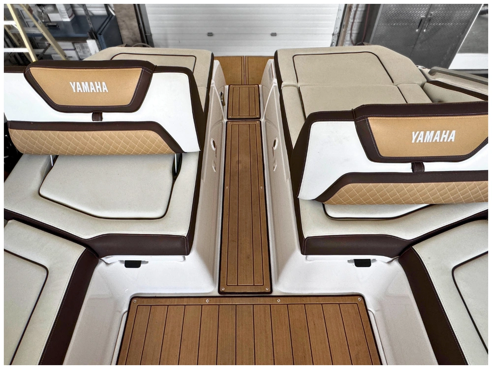 2021 Yamaha 275sd No Luxury Tax* alt