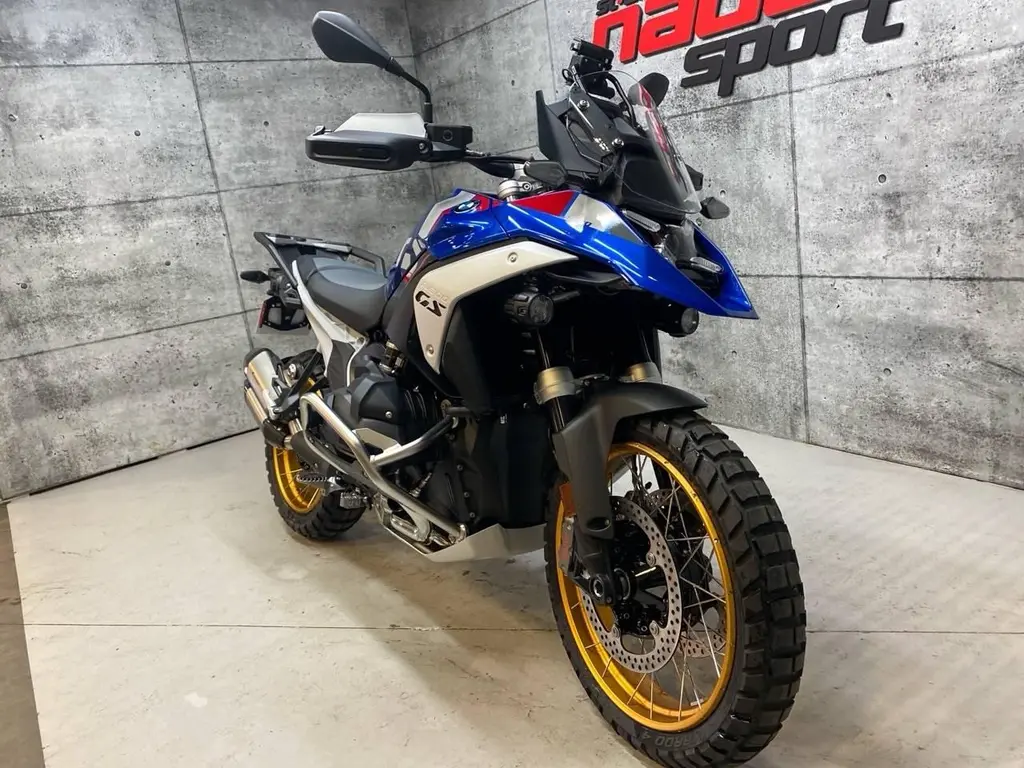 2024 BMW R1300GS TROPHY (promo 1000.0 inclus)