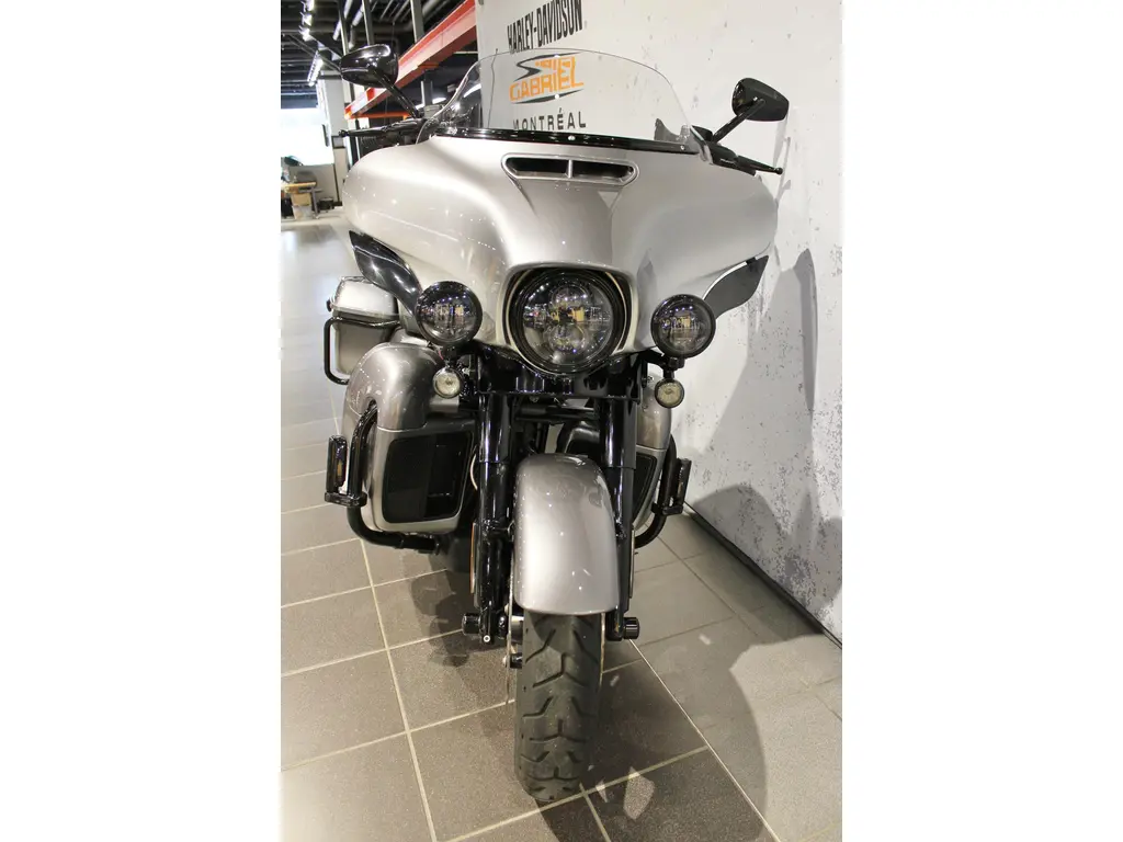 Used 2019 Harley-Davidson FLHTKSE in Montréal - Gabriel