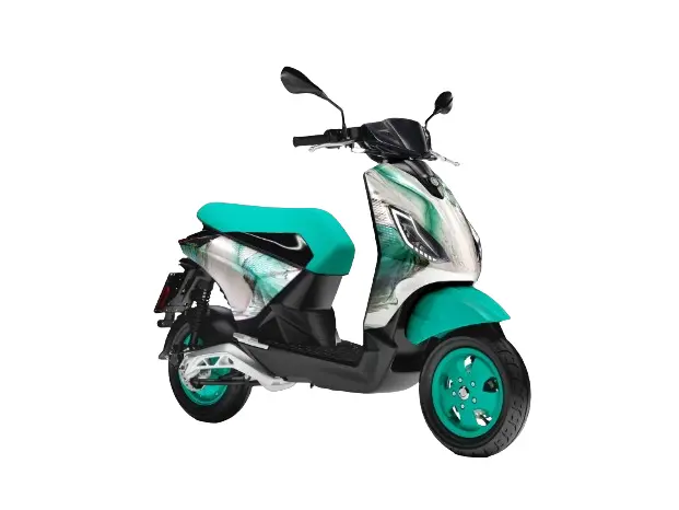2022 Piaggio 1 Active Feng Chen Wang thumbnail 3