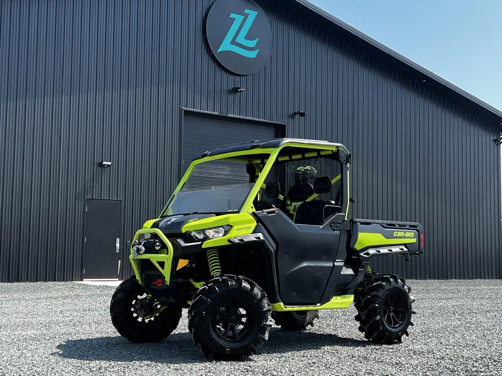 2021 Can-Am Defender X mr HD10 - Iron Gray and Manta Green