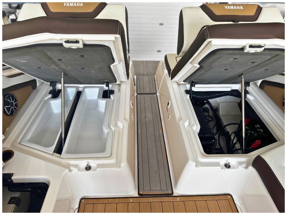 2021 Yamaha 275sd No Luxury Tax* alt