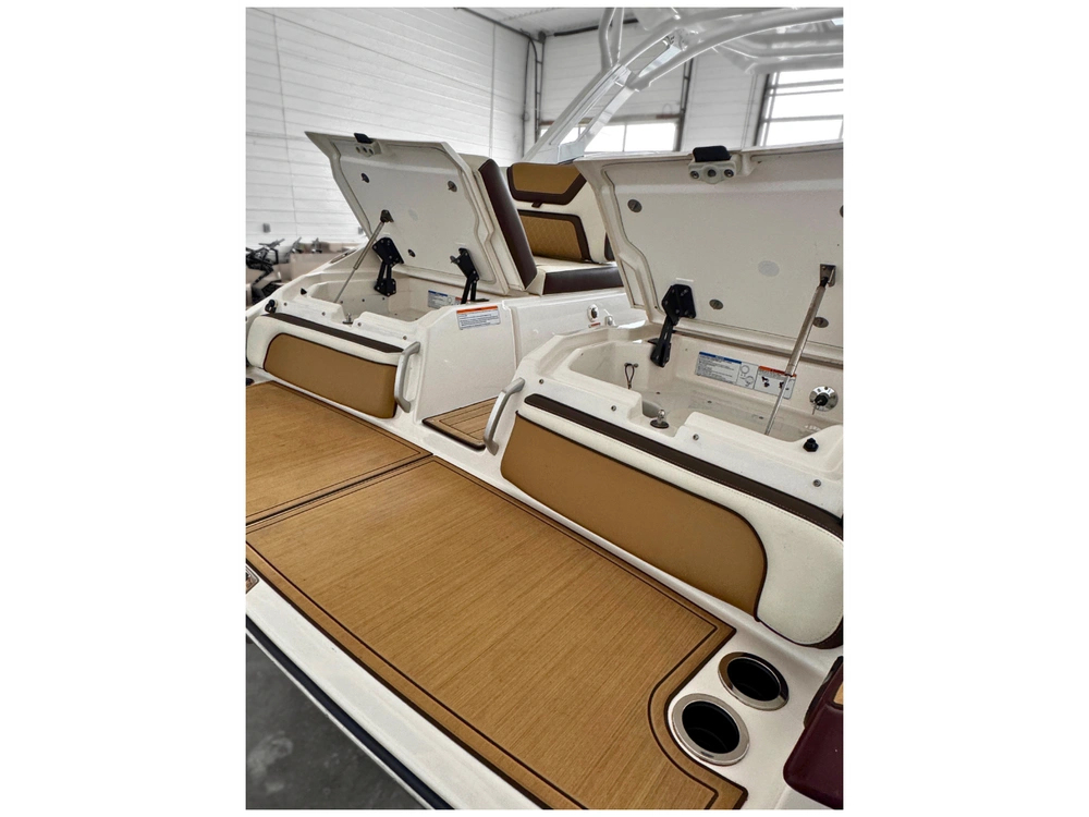 2021 Yamaha 275sd No Luxury Tax* alt