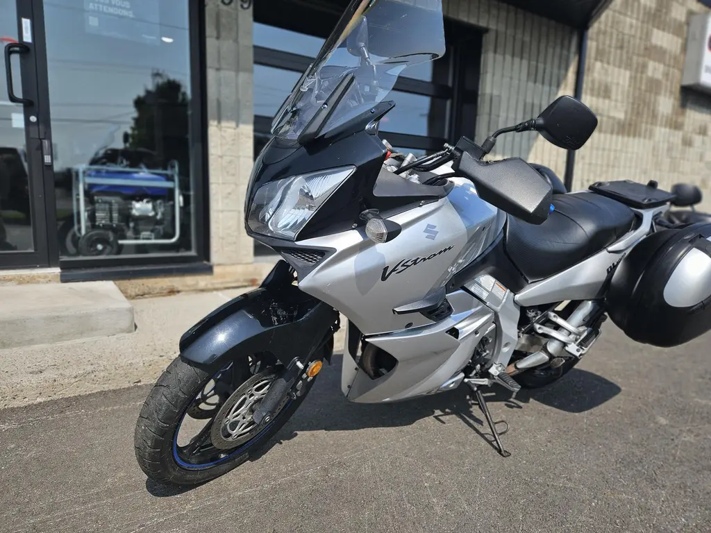 SUZUKI VSTROM DL 1000  2004