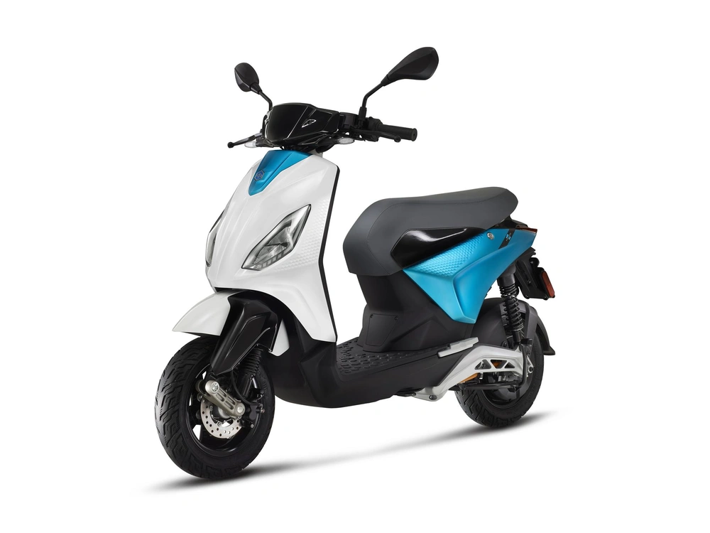 Piaggio 1 Active 2022 alt