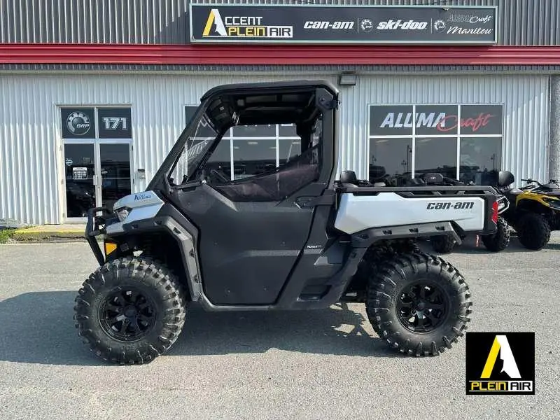 2021 Can-Am Defender XT HD10 