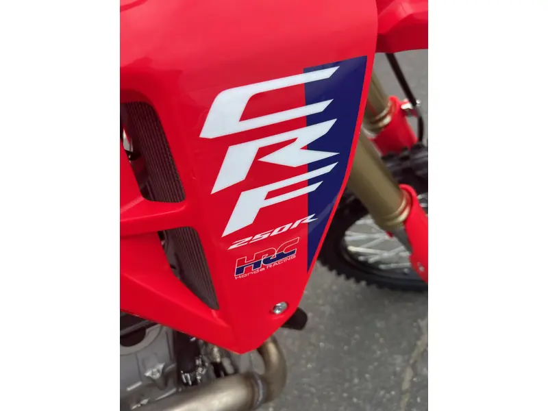 2025 Honda CRF250RS COMPETITION thumbnail 4