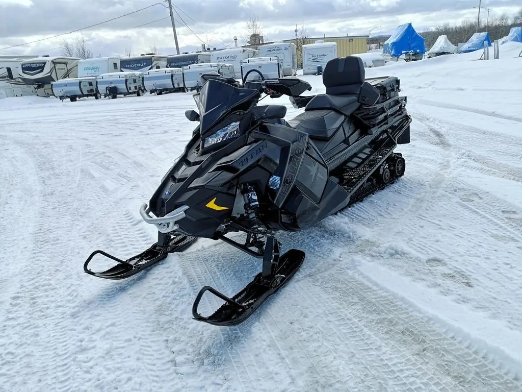 2021 Polaris 800 TITAN Adventure 155