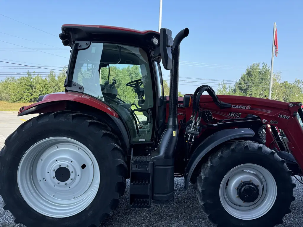 2019 Case IH Maxxum 135