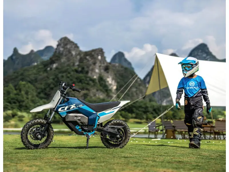 2024 CFMOTO CFX-2E Motocross électrique thumbnail 3