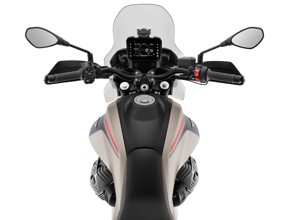 Moto Guzzi V85 Tt Travel 2025 alt