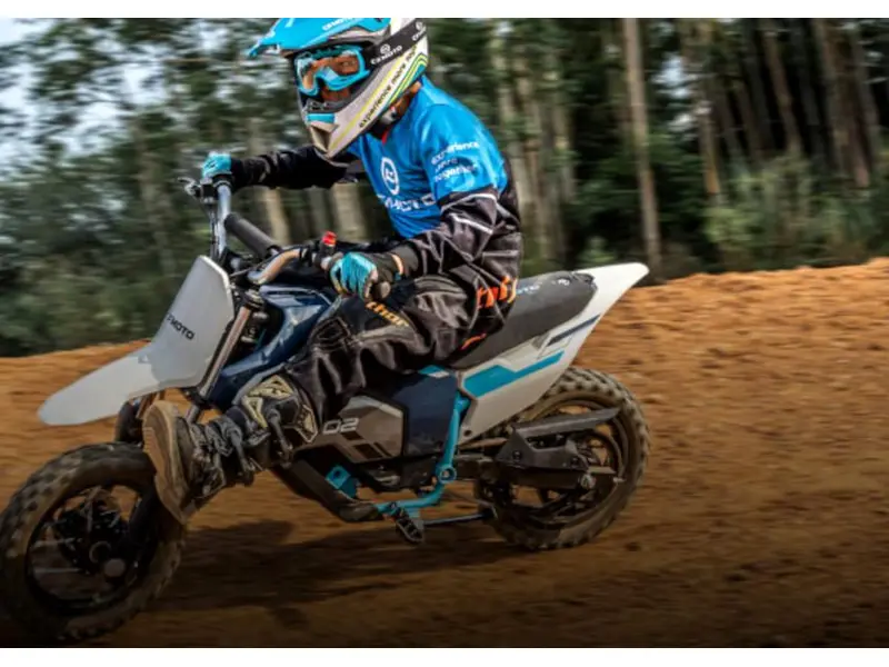 2024 CFMOTO CFX-2E Motocross électrique thumbnail 4