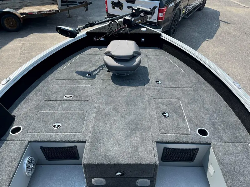 Smokercraft Adventurer 188T 2024