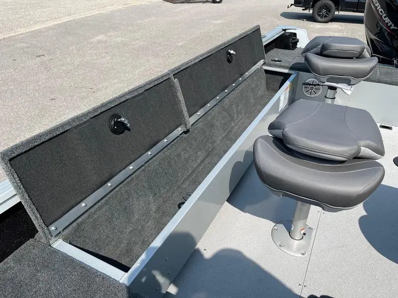 Smokercraft Adventurer 188T 2024