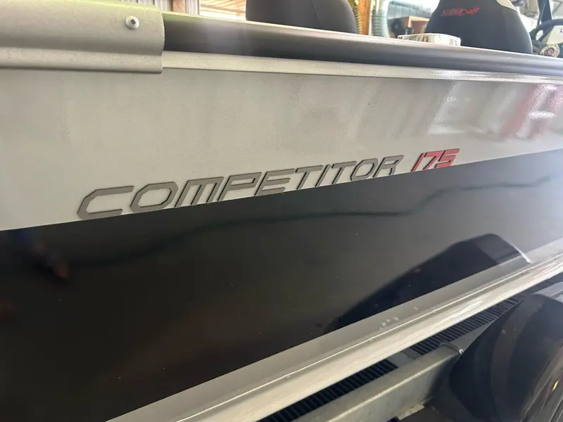 2024 Alumacraft Competitor 175