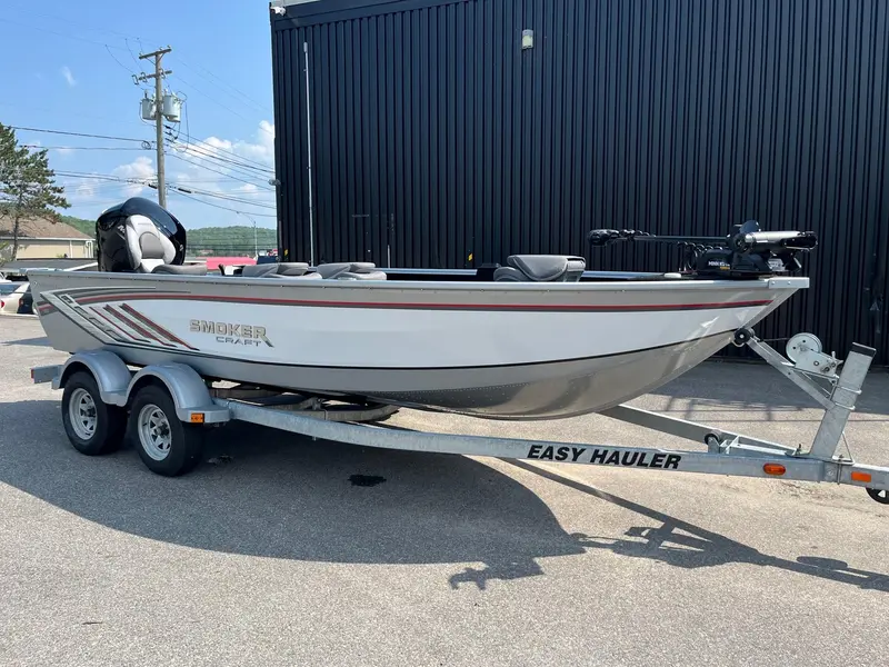 Smokercraft Adventurer 188T 2024