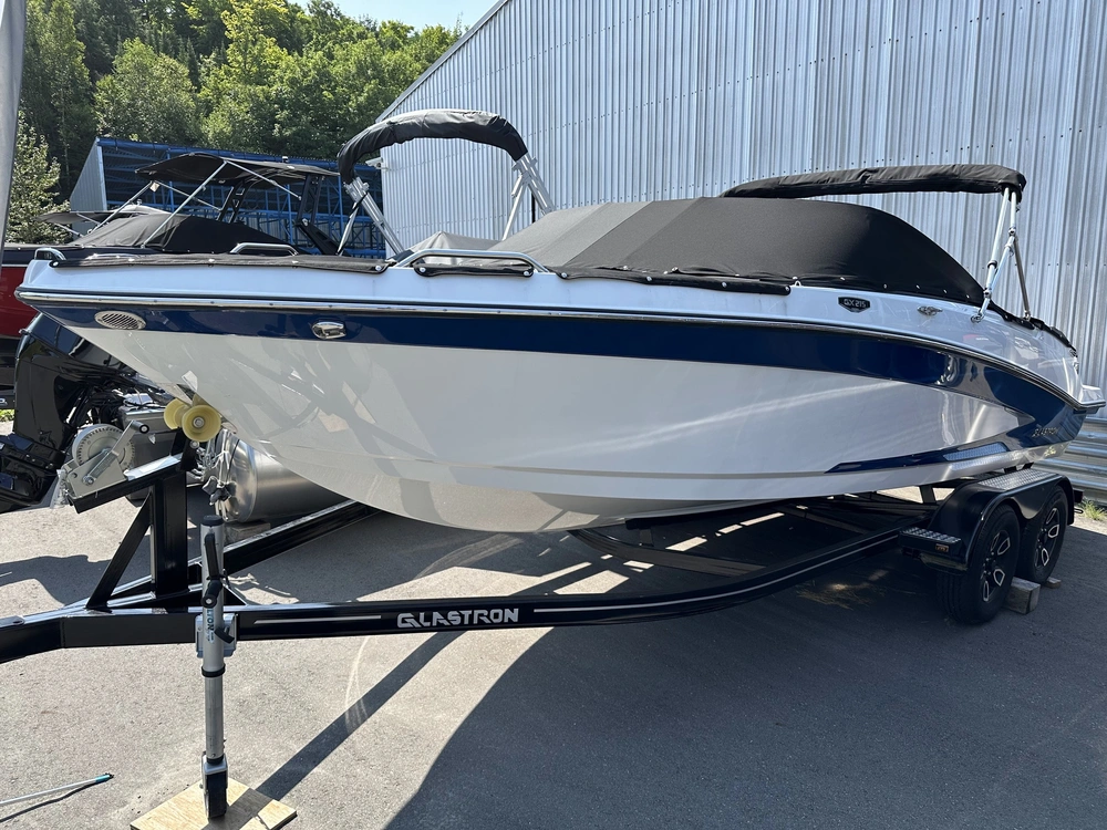 2024 Glastron Gx 215 W/mercruiser 4.5l 250hp alt