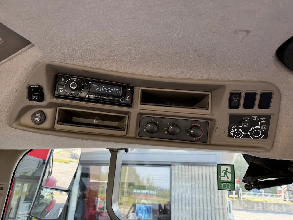 2019 Case IH Maxxum 135