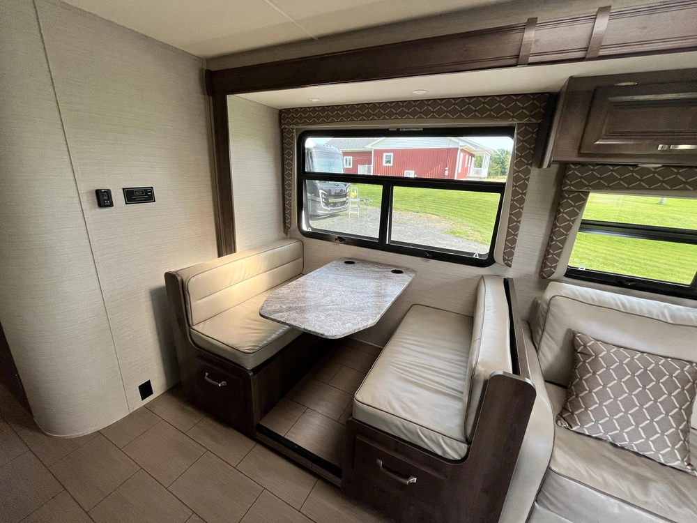 Jayco Motorisé Greyhawk 29 Pieds 2019 alt