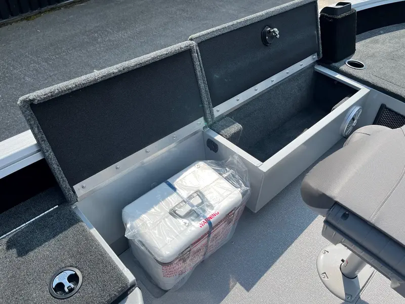 Smokercraft Adventurer 188T 2024