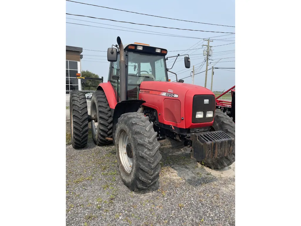 2003 Massey Ferguson 8250