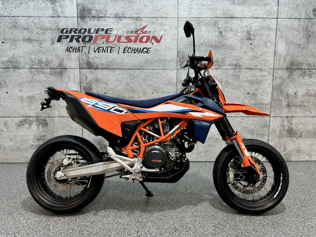 2023 KTM 690 SMC-R ABS