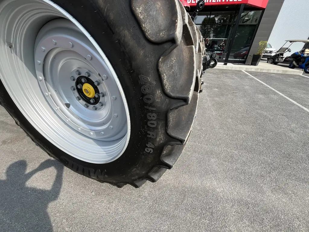 2023 Case IH Puma 185