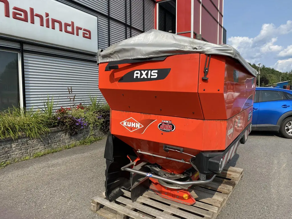 2016 Kuhn AXIS 40.2