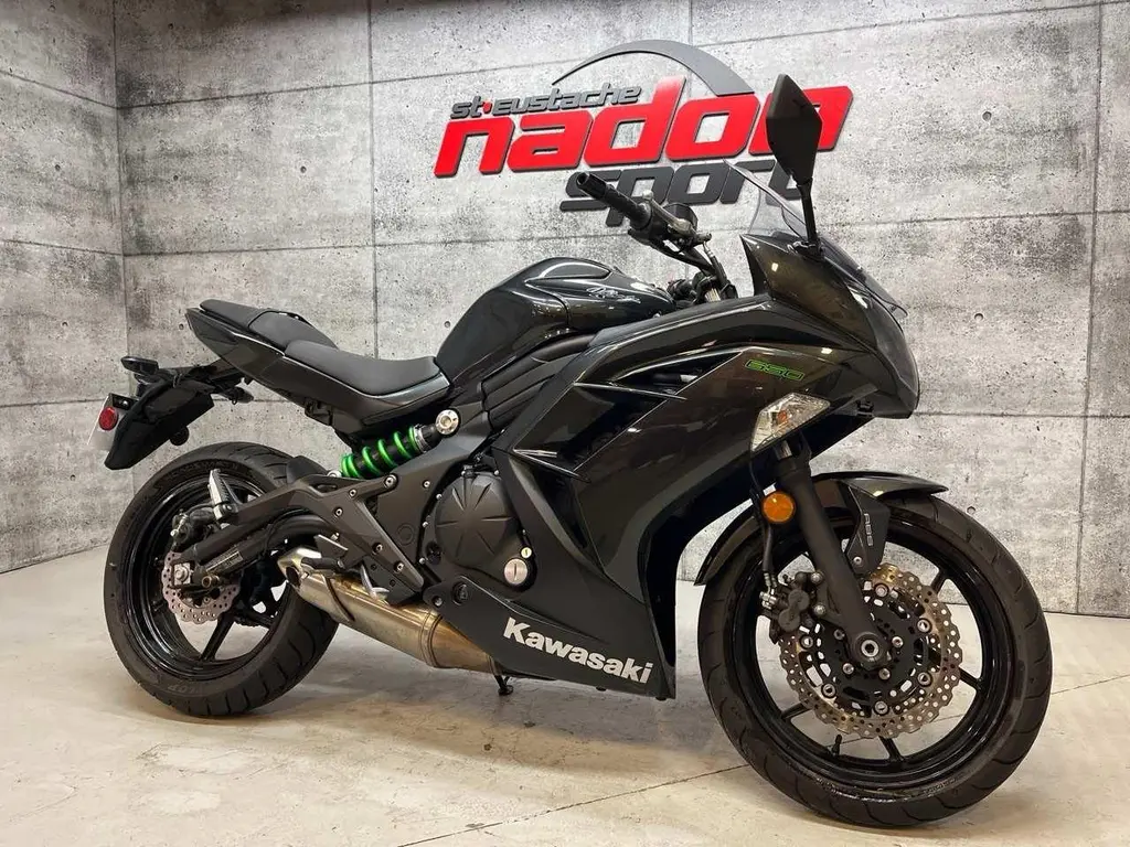 2016 Kawasaki NINJA 650