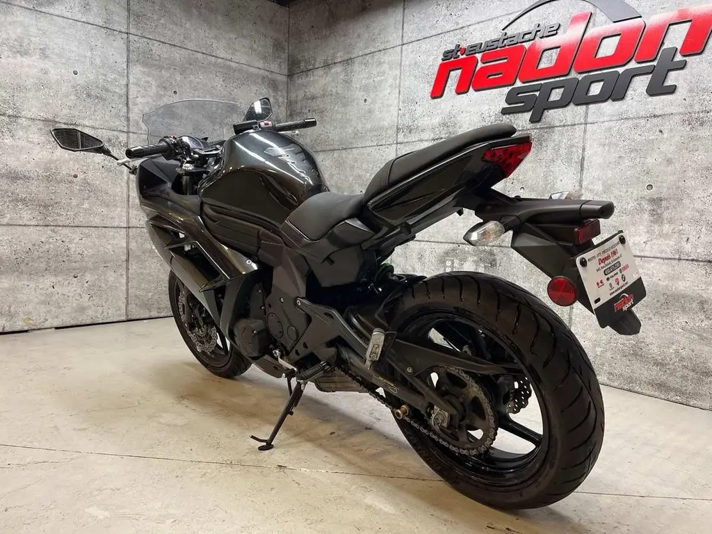 2016 Kawasaki NINJA 650