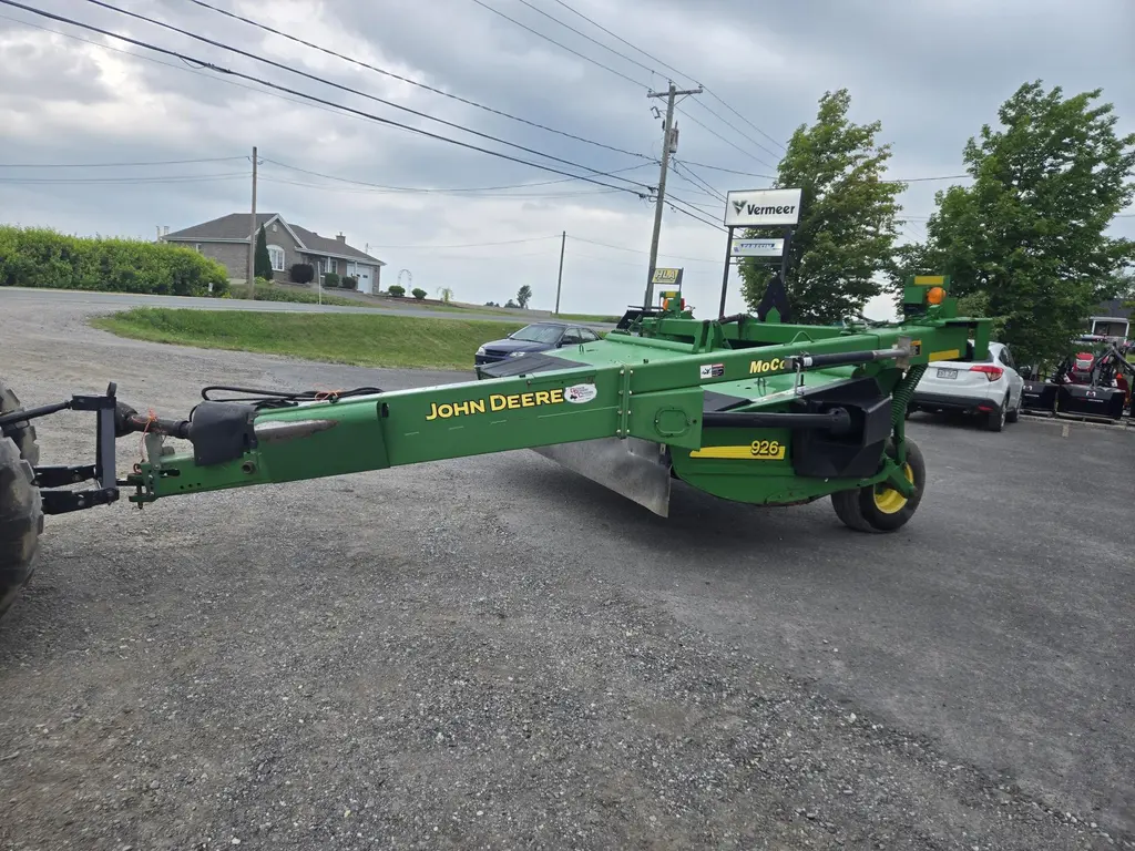 2002 John Deere MOCO 926