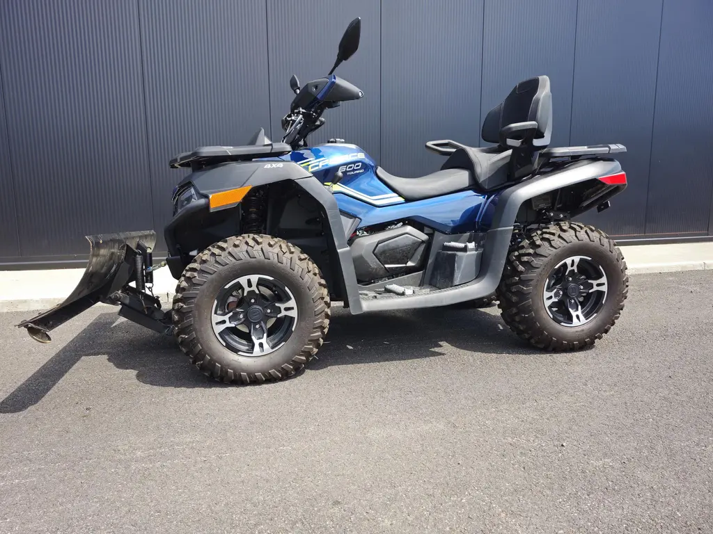 2023 CFMOTO CF600 Touring