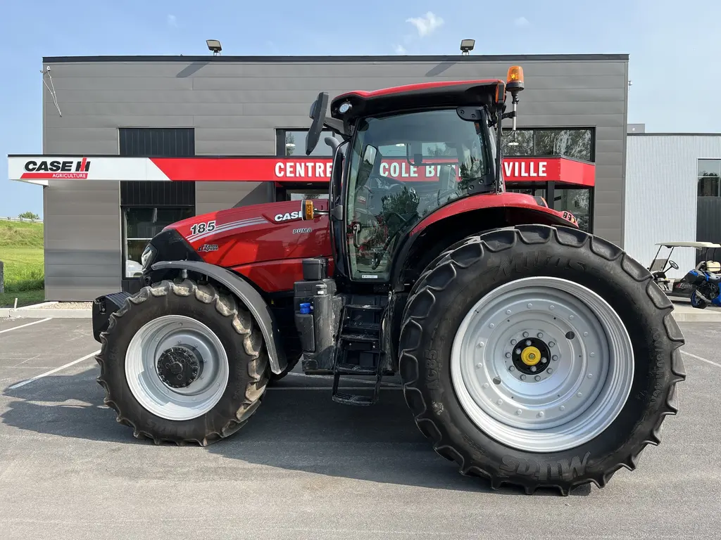 2023 Case IH Puma 185