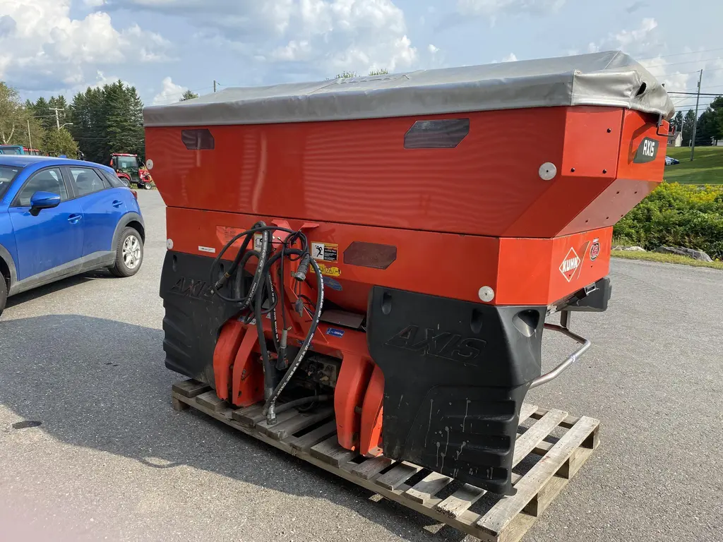 2016 Kuhn AXIS 40.2
