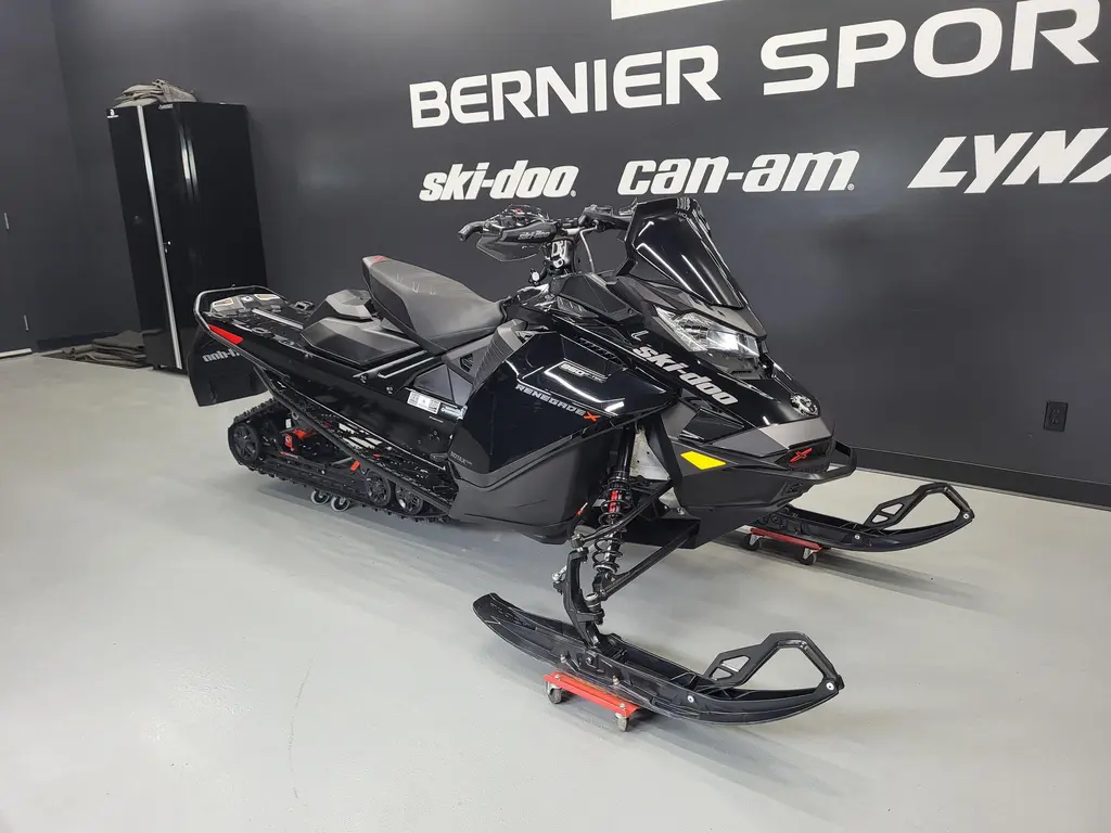 Ski-Doo MOTONEIGE 2022 2022 - RENEGADE X 850 RIPSAW