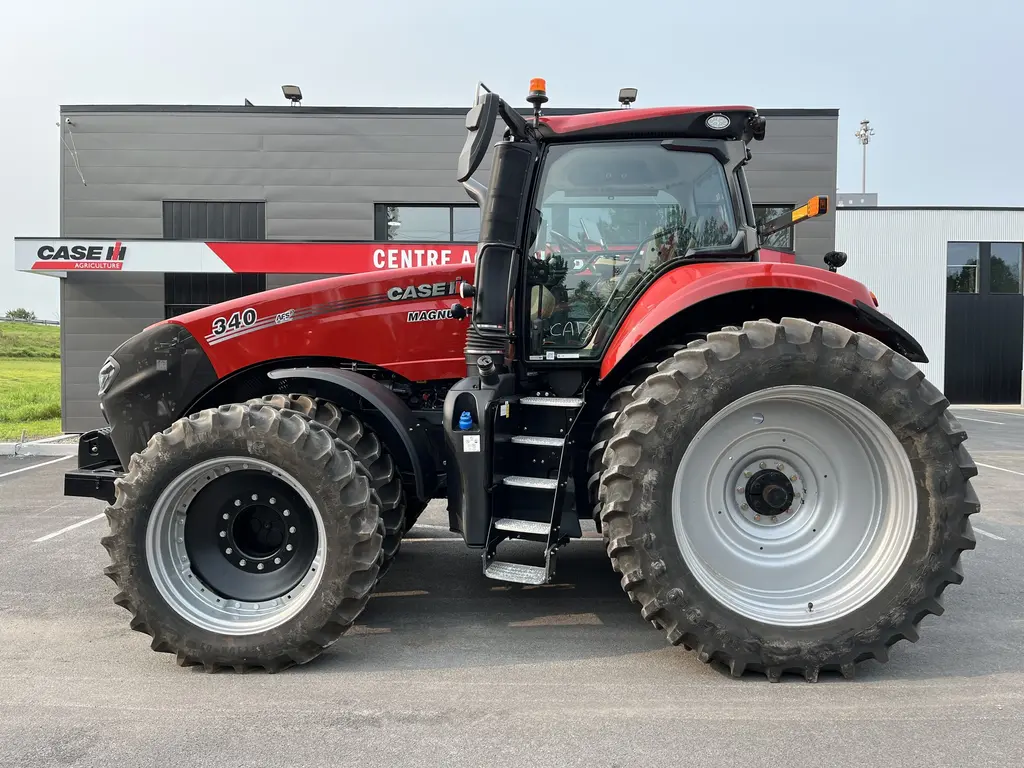 2021 Case IH Magnum Magnum 340